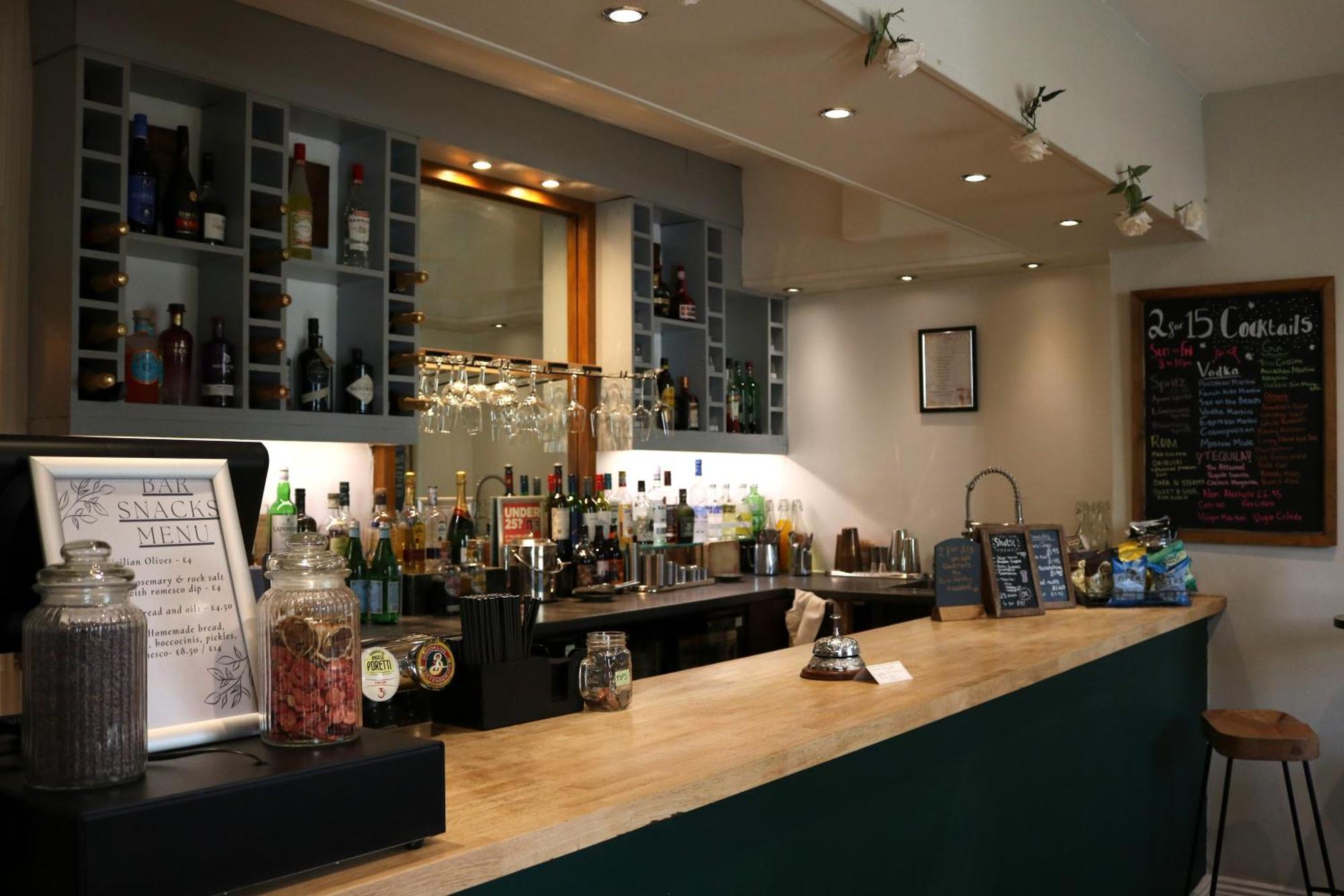 צ'לטנהם Clarence Court Hotel מראה חיצוני תמונה